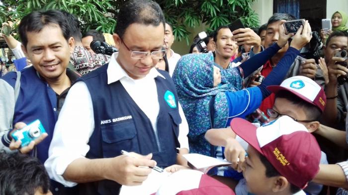 anies dan sekolah